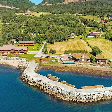 شقة 5 Person In Eidsvåg